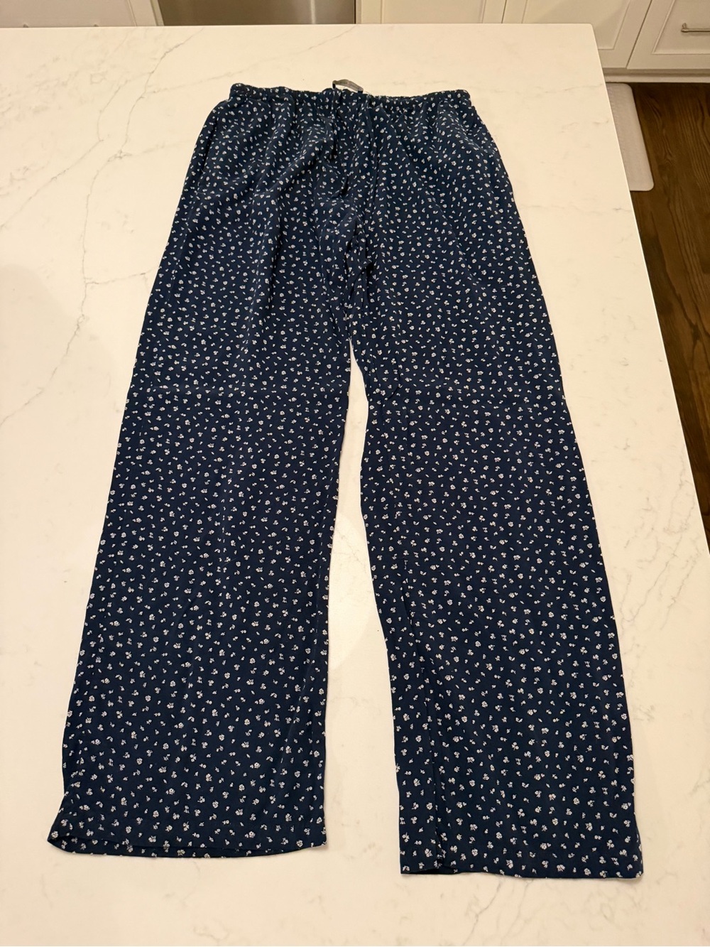 Brandy Melville Navy Wide Leg Printed Pants